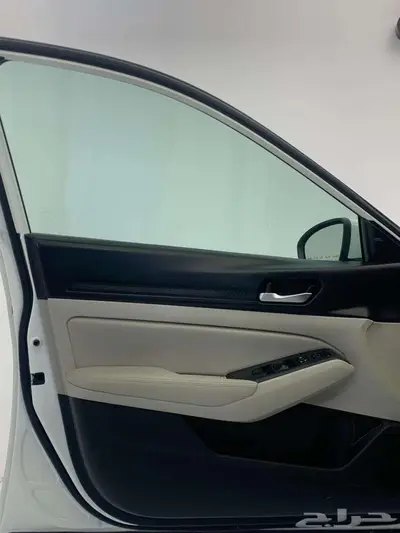 نيسان التيما SV 2022 25