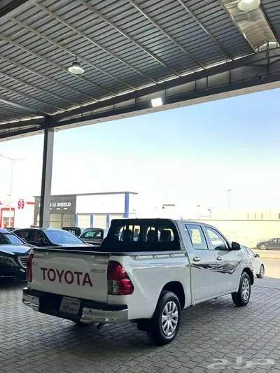 تويوتا هايلوكس غمارتين 2020 GLX 4