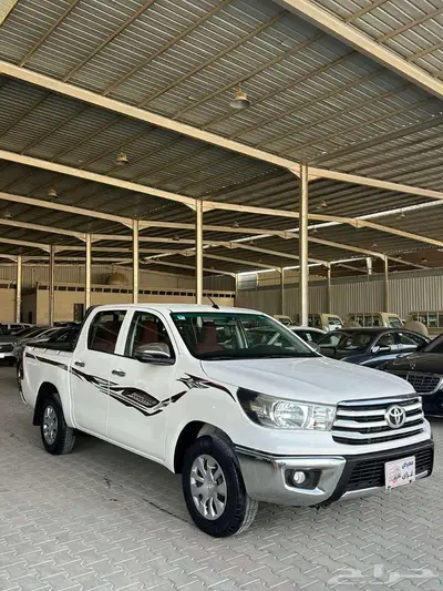 تويوتا هايلوكس غمارتين 2020 GLX 2