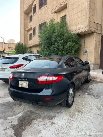 سيارة رينو فلوانس 2015 11