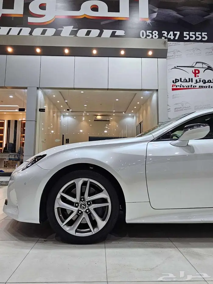 لكزس RC350 موديل 2022 6