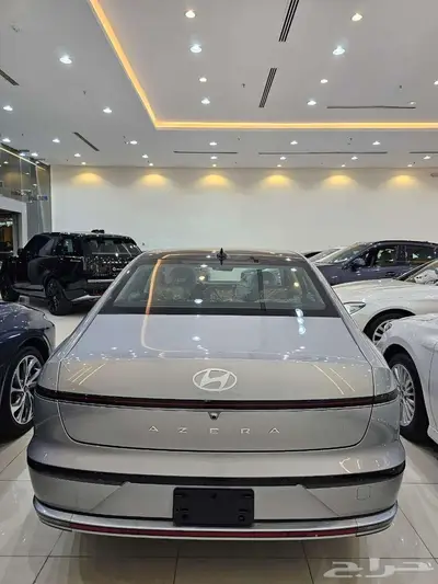 هونداى ازيرا كلاسيك 2025 15