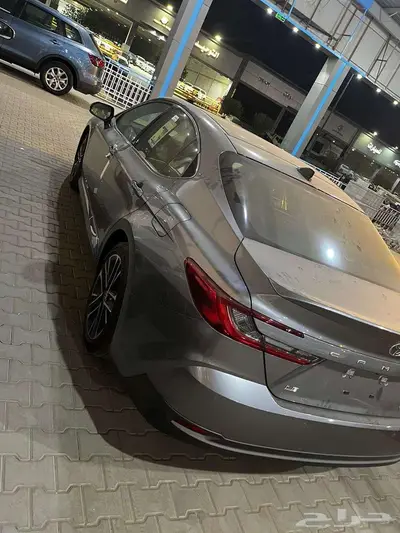 كامري LE هايبرد وبنزين للبيع كاش او تقسيط 1