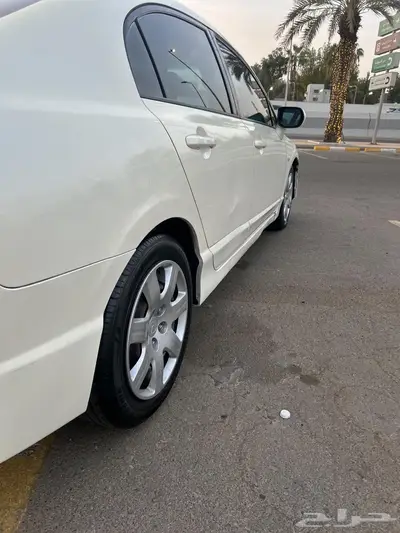 للبيع هوندا سيفيك 2009 استخدام الوالد نظيفة جدا 52