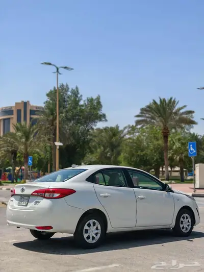 تويوتا يارس ممشى 35 فقط 21