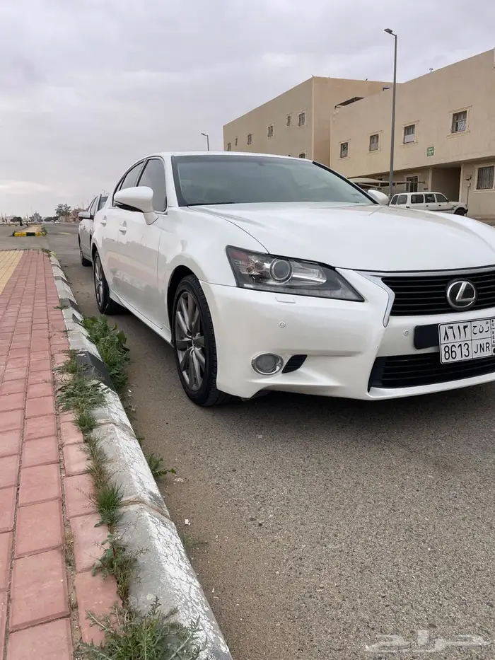 لكزس جي اس 350 2