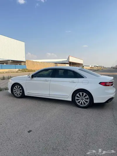 فورد توروس 2020 ابيض 2