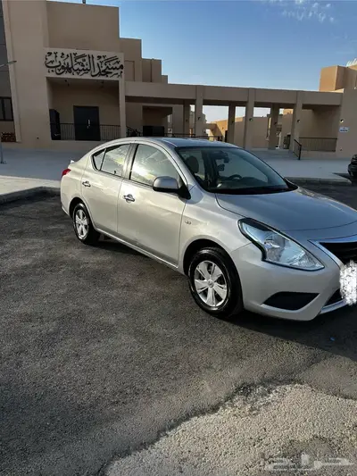 نيسان 1