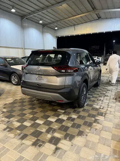 نيسان اكستريل 2025 استاندر دبل 5 مقاعد كاش و تقسيط بااقل سعر 3