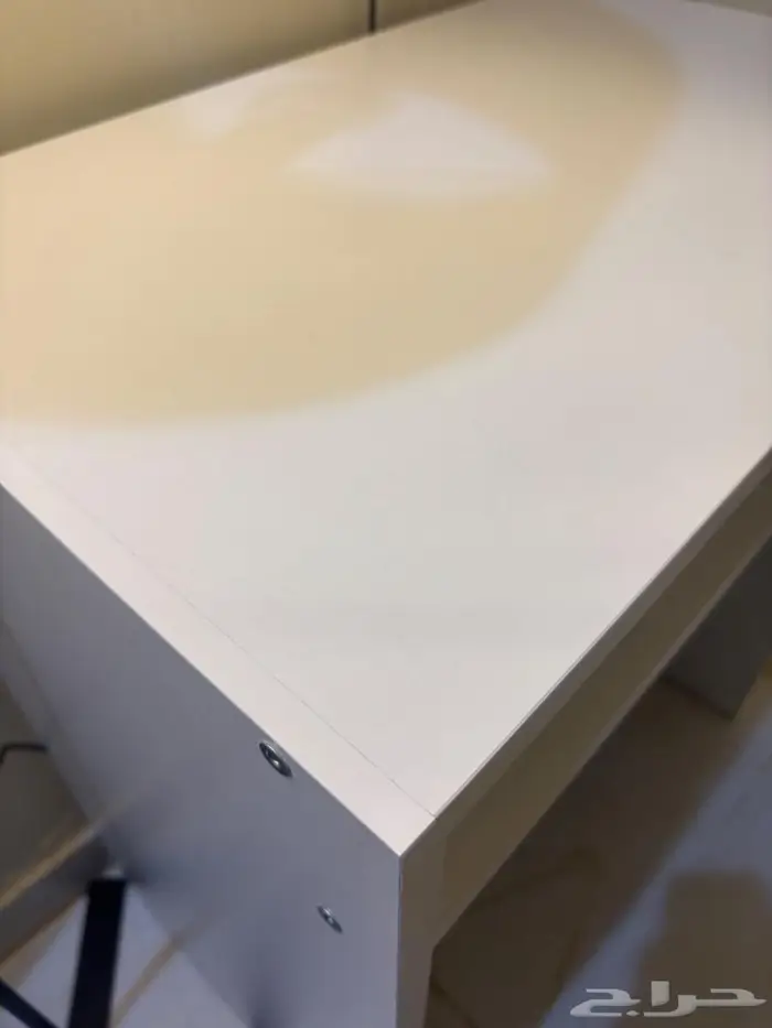 مكتب من ايكيا للبيع 2