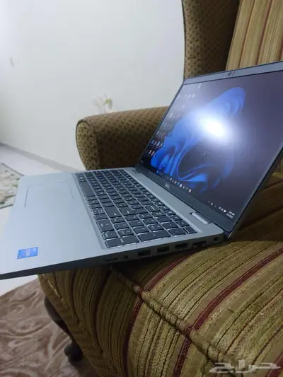 لابتوب Dell القوي شاشة لمس 32قيقا 512ssd 3