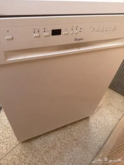 للبيع فريزر ومكيف شباك ومغسلت مواعين 2