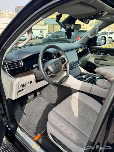 Jeep Grand Wagoneer 2023 12