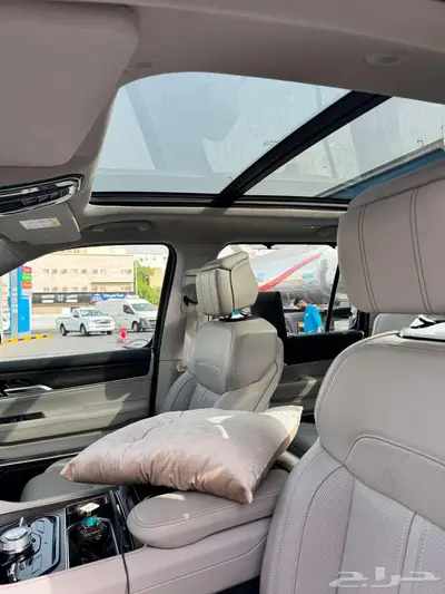 Jeep Grand Wagoneer 2023 7