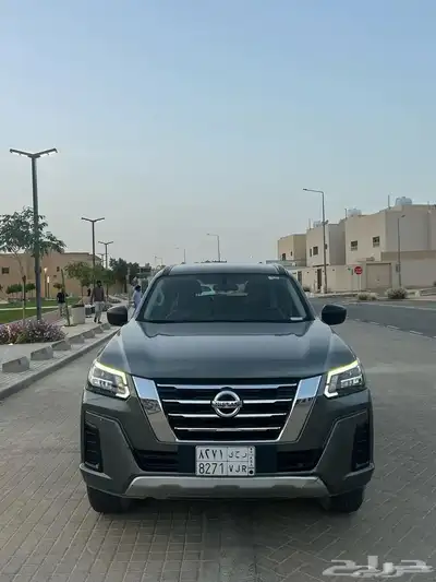 للبيع سياره نوع نيسان اكستيرا 2022 3