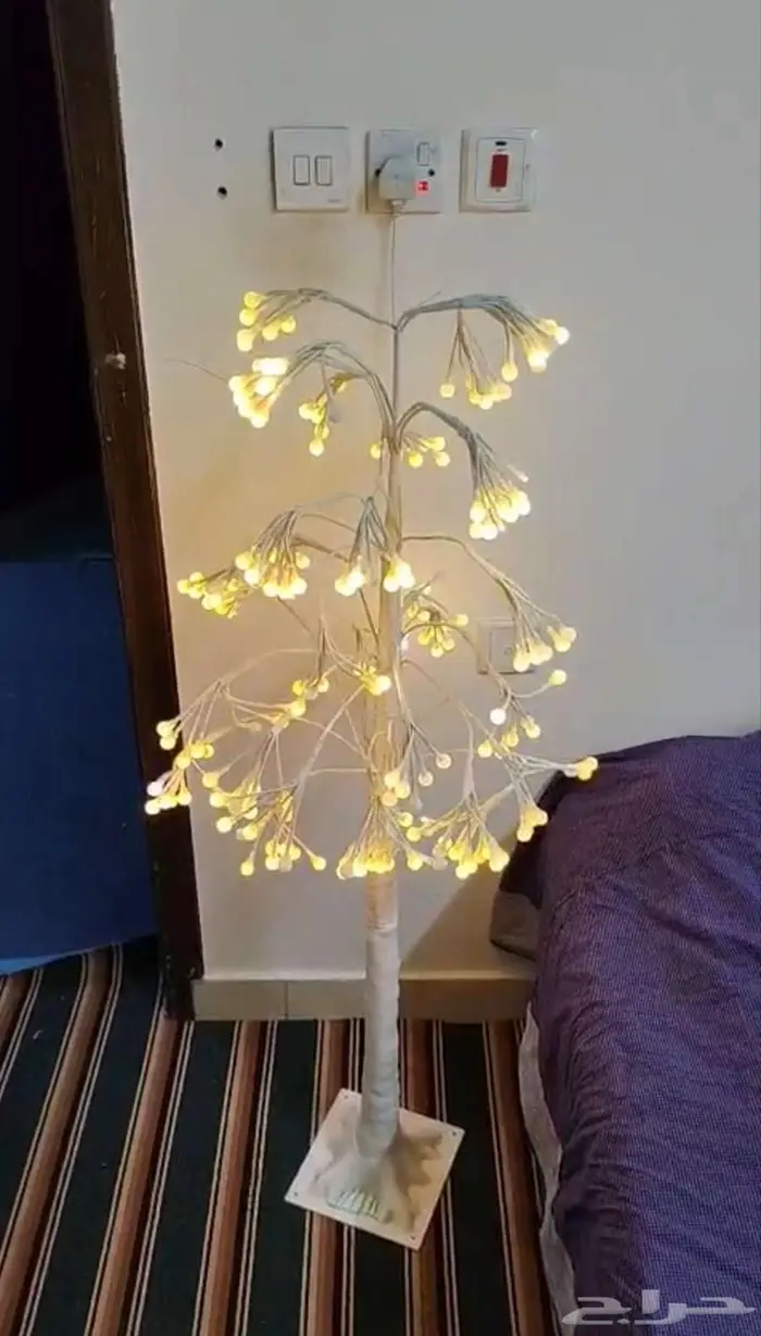 شجرة إنارة ديكورية LED 0