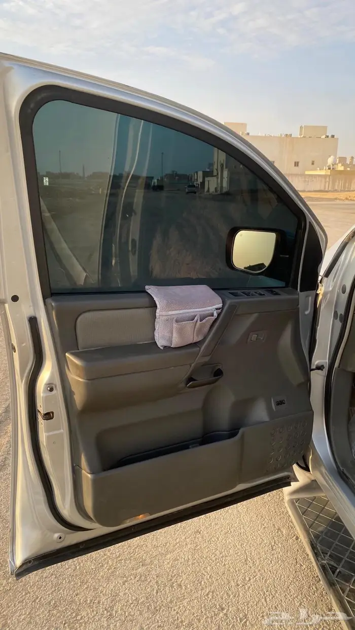 نيسان ارمادا 2007 6