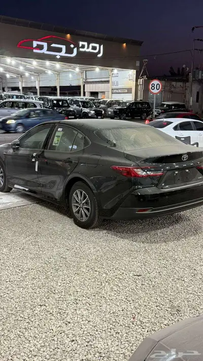 كامري E بلس هايبرد 2025 سعودي 6