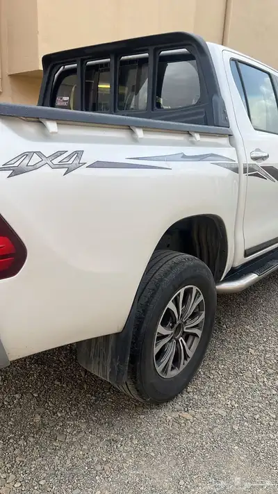 هايلكس 2018 2