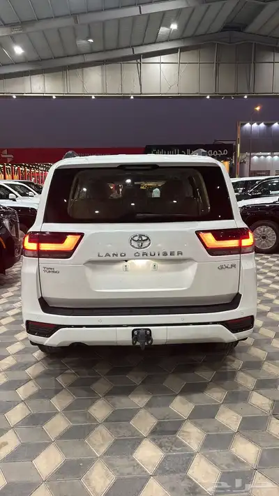 تويوتا لاندكروزر GXRL2 مديل 2024 سعودي بطاقه جمرك 4