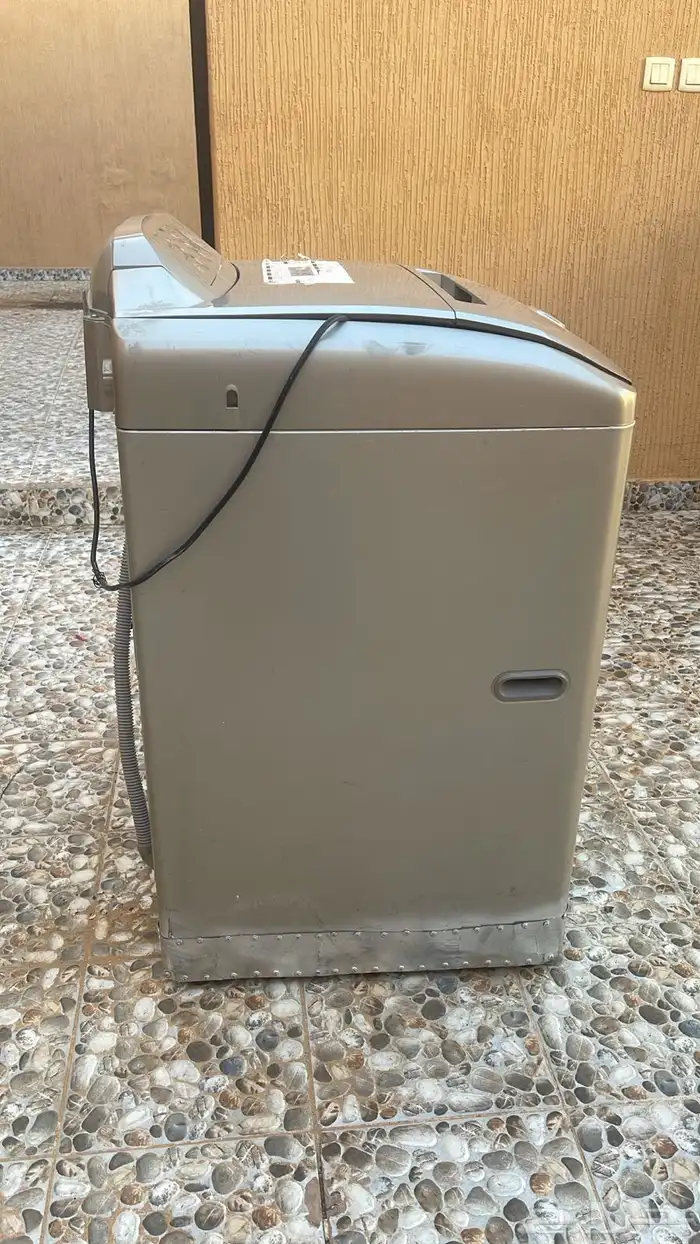 للبيع غسالة ال جي تماتيك 1