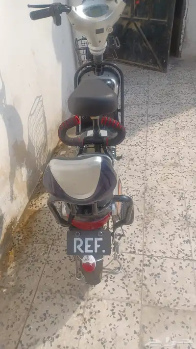 للبيع سكوتر لا يشكو منه أي شي نضيف 12