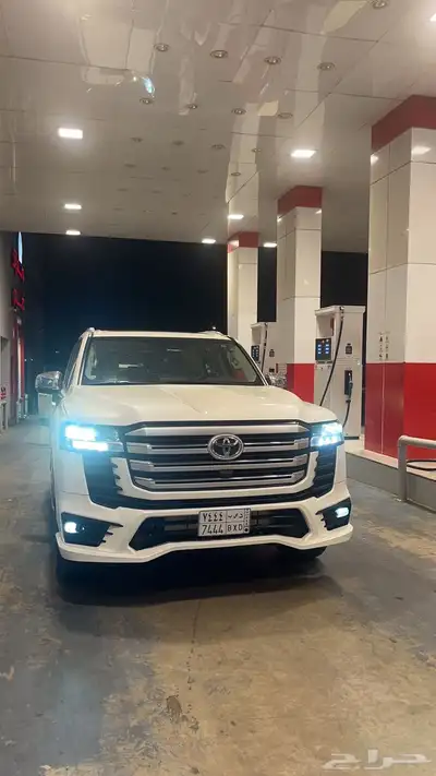 لاندكروزر 2022 خليجي وارد الساير GXR رقم4 5