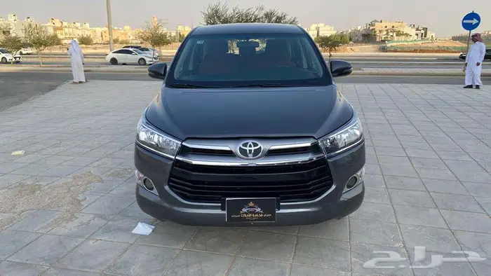 تويوتا انوفا فل كامل 2018 0