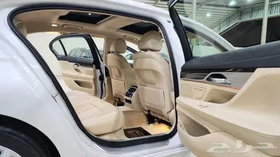 بي ام دبليو 730li 2017 22