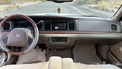 فورد فكتوريا 2002 فل كامل ممشى280 كيلو 4