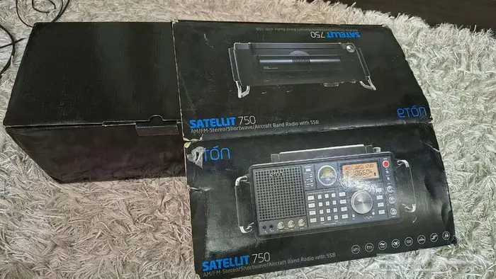 راديو ETON Satellite 750 4