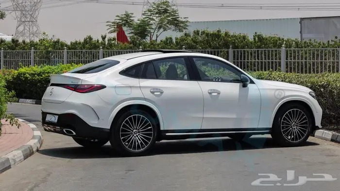 2025 Mercedes-Benz GLC200 COUPE 4MATIC GCC 7