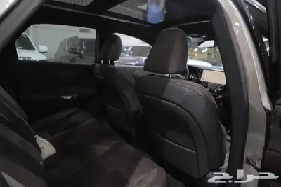 ليكزس RX 350 BB فل كامل بانوراما جلد بنزين موديل 2025 11