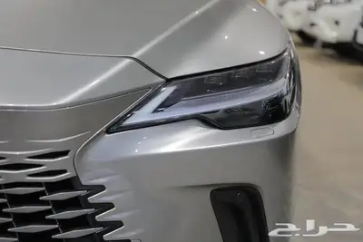 ليكزس RX 350 BB فل كامل بانوراما جلد بنزين موديل 2025 7
