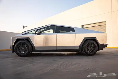 تسلا سايبر تراك Cybertruck 2024 - إصدار خاص وجديدة بالكامل 1