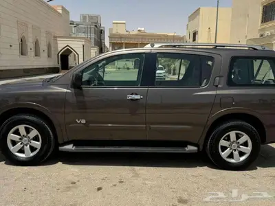 نيسان ارمادا 2015 سيارة نظيفة للغاية 16