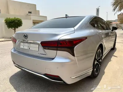 للبيع لكزس Ls 500 موديل 2021 3