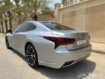 للبيع لكزس Ls 500 موديل 2021 4