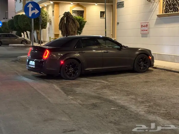 للبيع كرايسلر 300S موديل 2020 (استخدام شخصي) 0