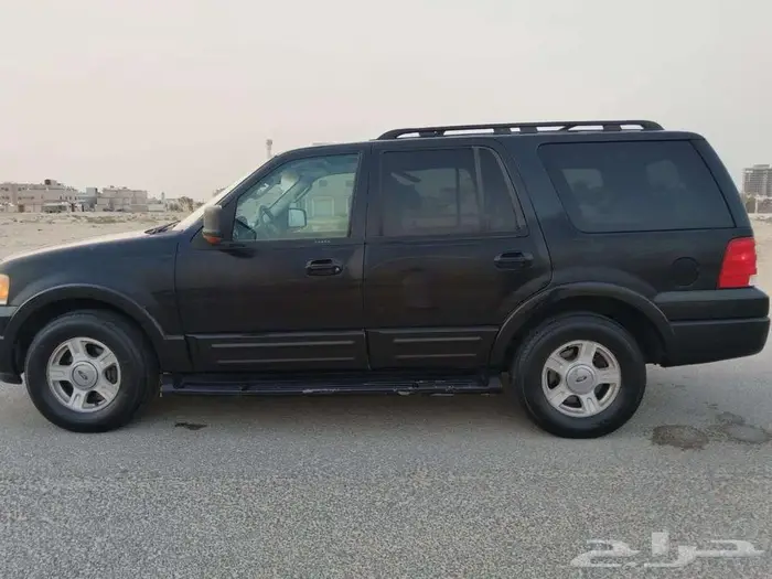 فورد اكسبديش موديل 2005 اسود 8