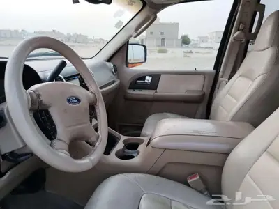 فورد اكسبديش موديل 2005 اسود 5