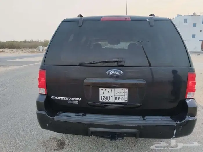 فورد اكسبديش موديل 2005 اسود 1