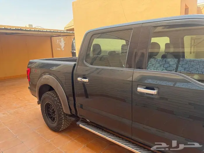 فورد f150 v6 XLT غمارتين 4