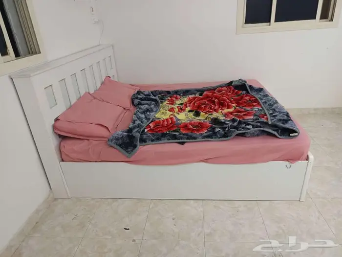 سرير ودولاب 6