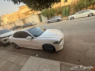 الفاروميو جوليا 2018 4