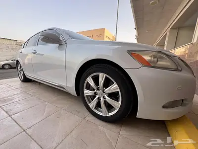لكزس Gs300 مخزنه بحالة الوكلاء 4