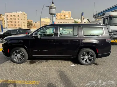 Jeep Grand Wagoneer 2023 16