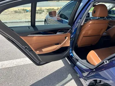 BMW الفئة الخامسة 520i م 2018 بحالة ممتازة جدا 18