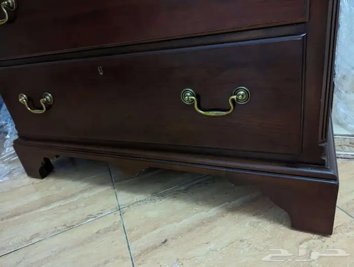 أثاث للبيع - دولاب  ماكينة القهوة  أدوات المطبخ 7