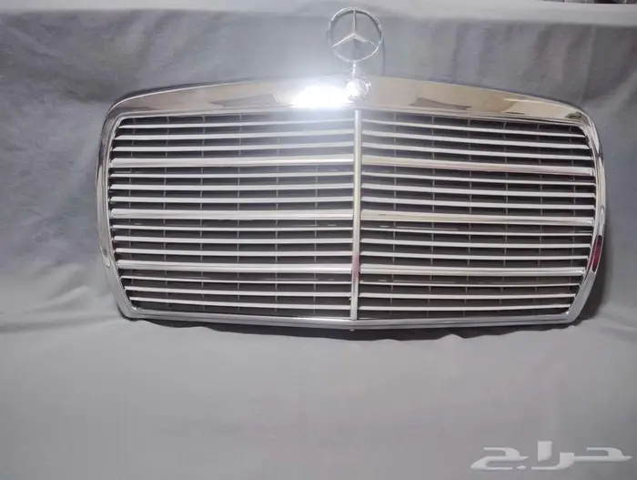 قطع غيار مرسيدس W123 0